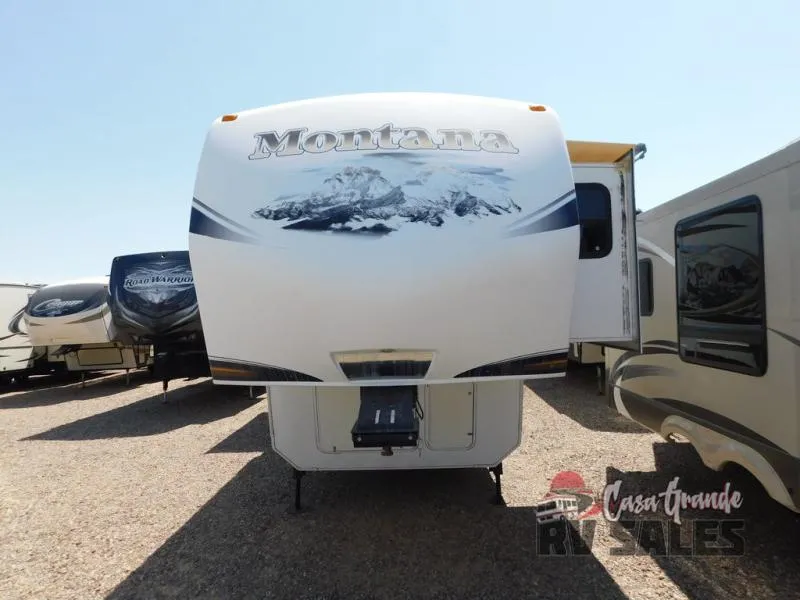 2012 Keystone Montana 3100RL - Photo 4