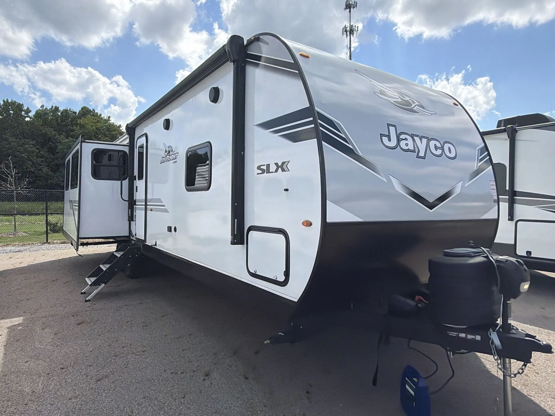 2025 Jayco Jay Flight 334RTS - Photo 2