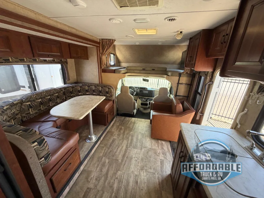 2016 Forest River Sunseeker 2450S, Photos photo 9
