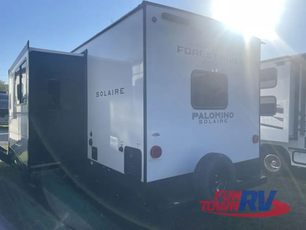 2026 Forest River Solaire 2420RBS, Photos photo 5