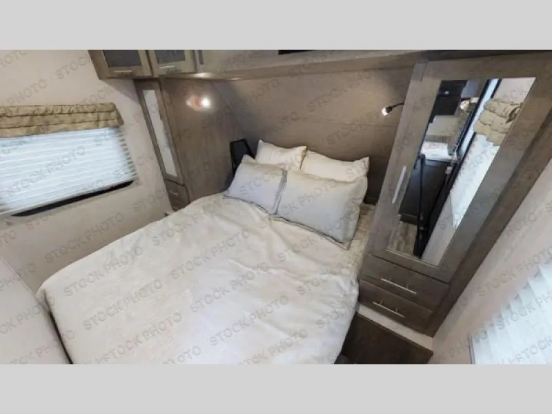 2018 Forest River RV Surveyor 243RBS - Photo 4