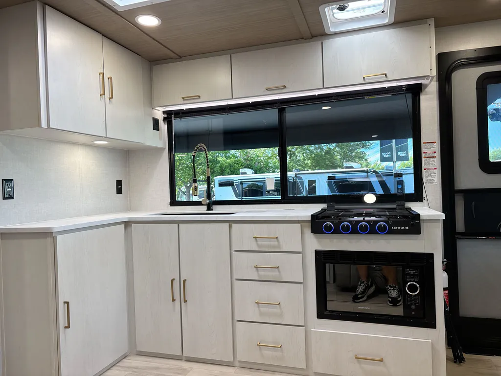 2026 Forest River Vibe Extreme Lite 2400RB, Photos photo 13