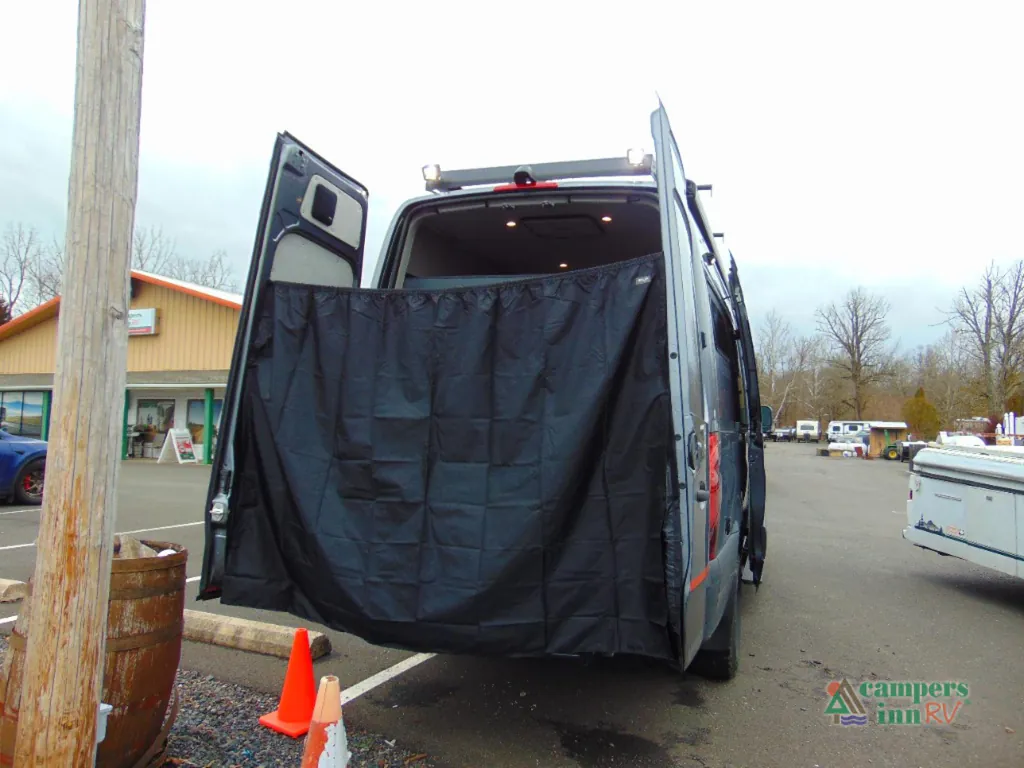 2024 Outside Van Approach 170, Photos photo 57