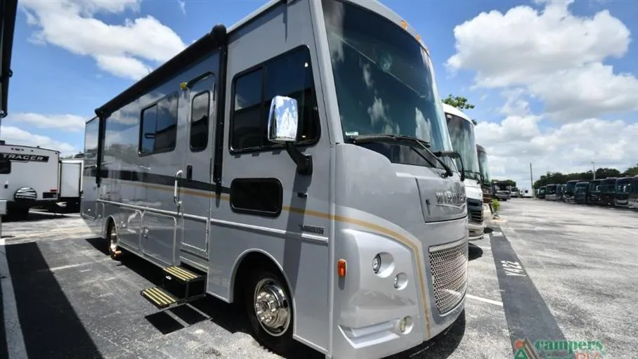 2022 Winnebago Adventurer 29B - Photo 3