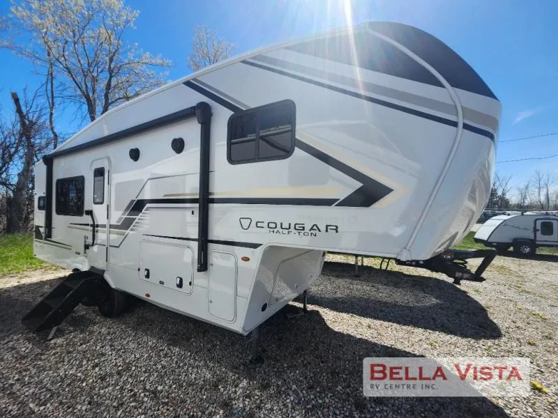 2026 Keystone Cougar Half-Ton 23MLE - Photo 2