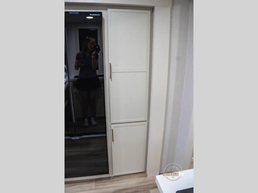 2027 Brinkley Model I 294, Photos photo 4