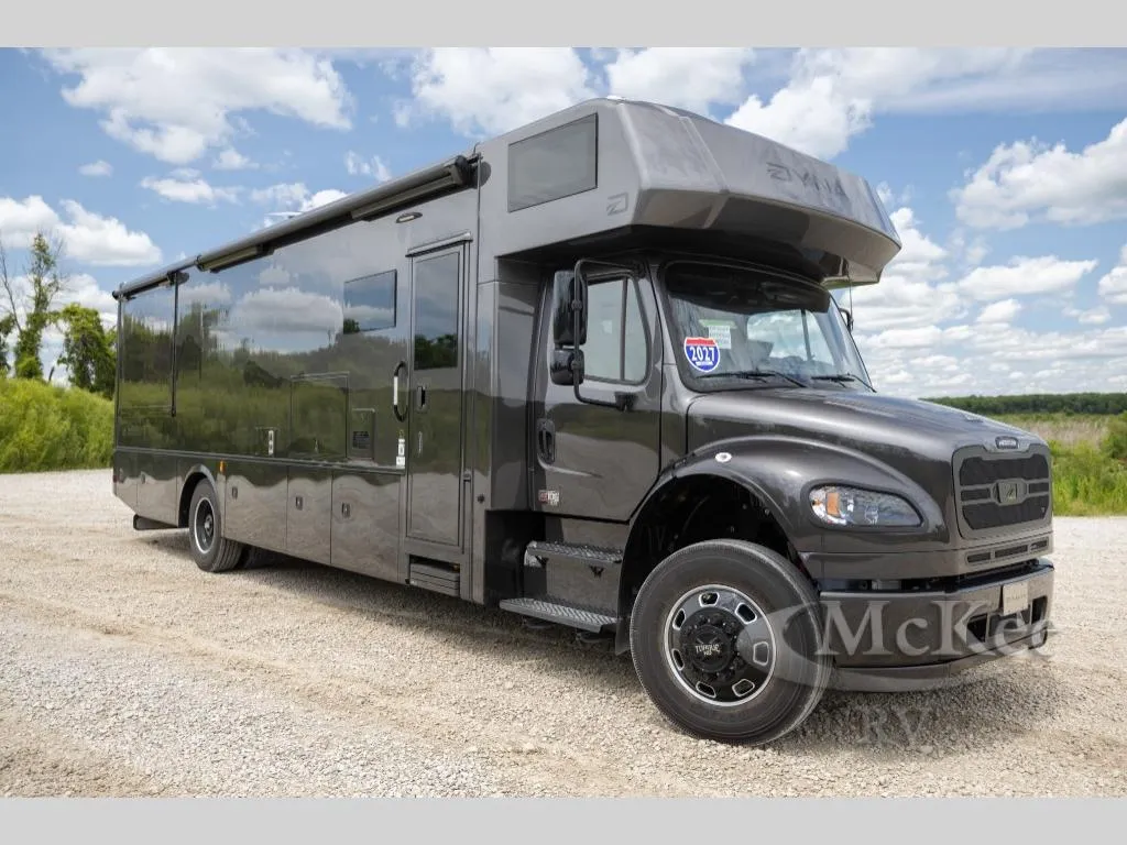 2027 Dynamax Corp Europa 34SS - Photo 2