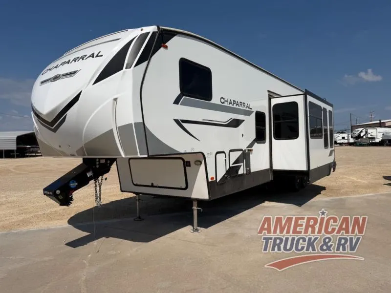 2024 Coachmen Chaparral 381DBL - Photo 4