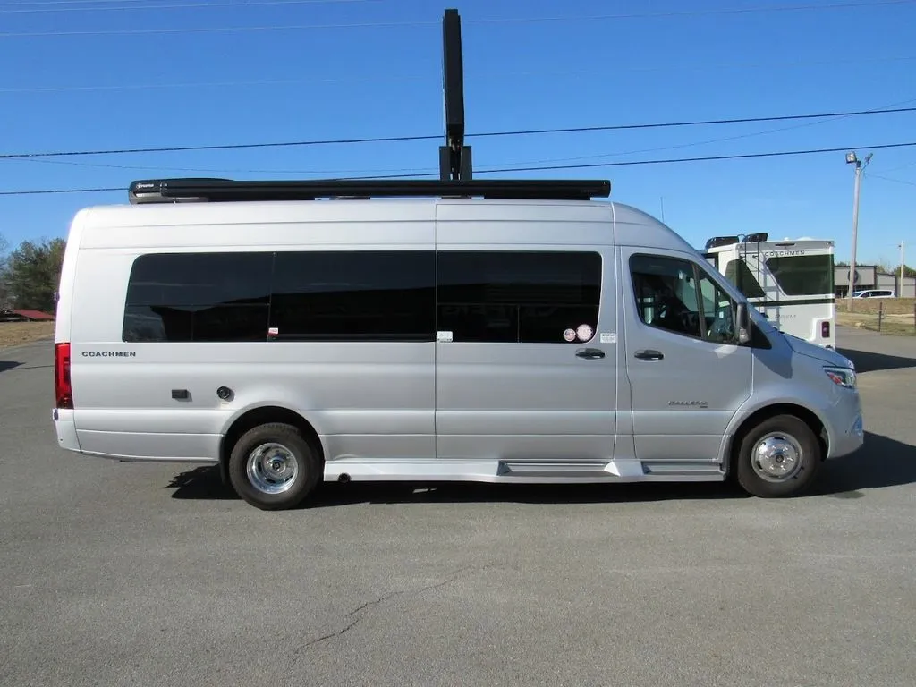 2025 Coachmen Galleria 24FL - Photo 2