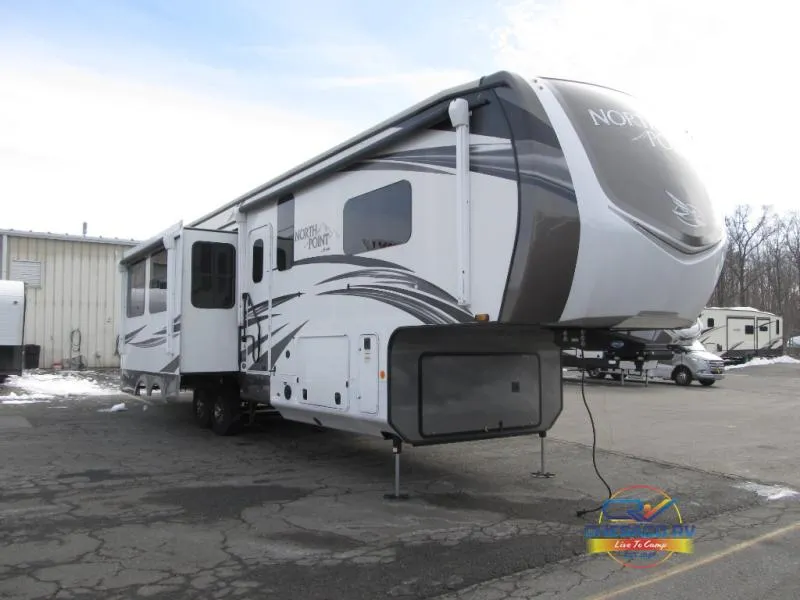 2021 Jayco North Point 373BHOK - Photo 2