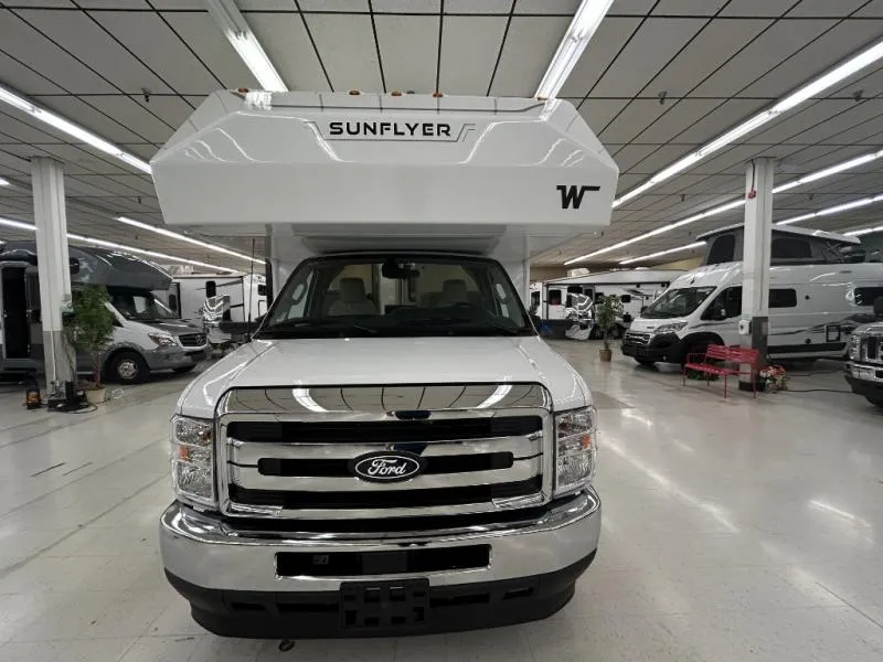 2027 Winnebago Sunflyer 22RS - Photo 3