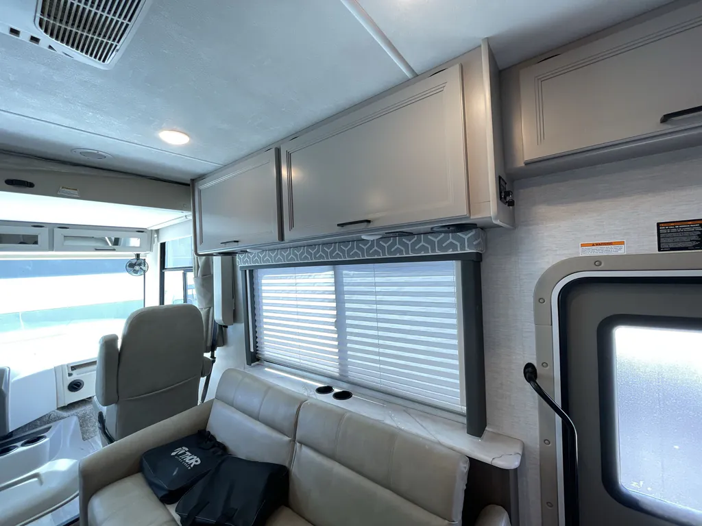 2024 Thor Motor Coach Freedom Traveler A32, Photos photo 13