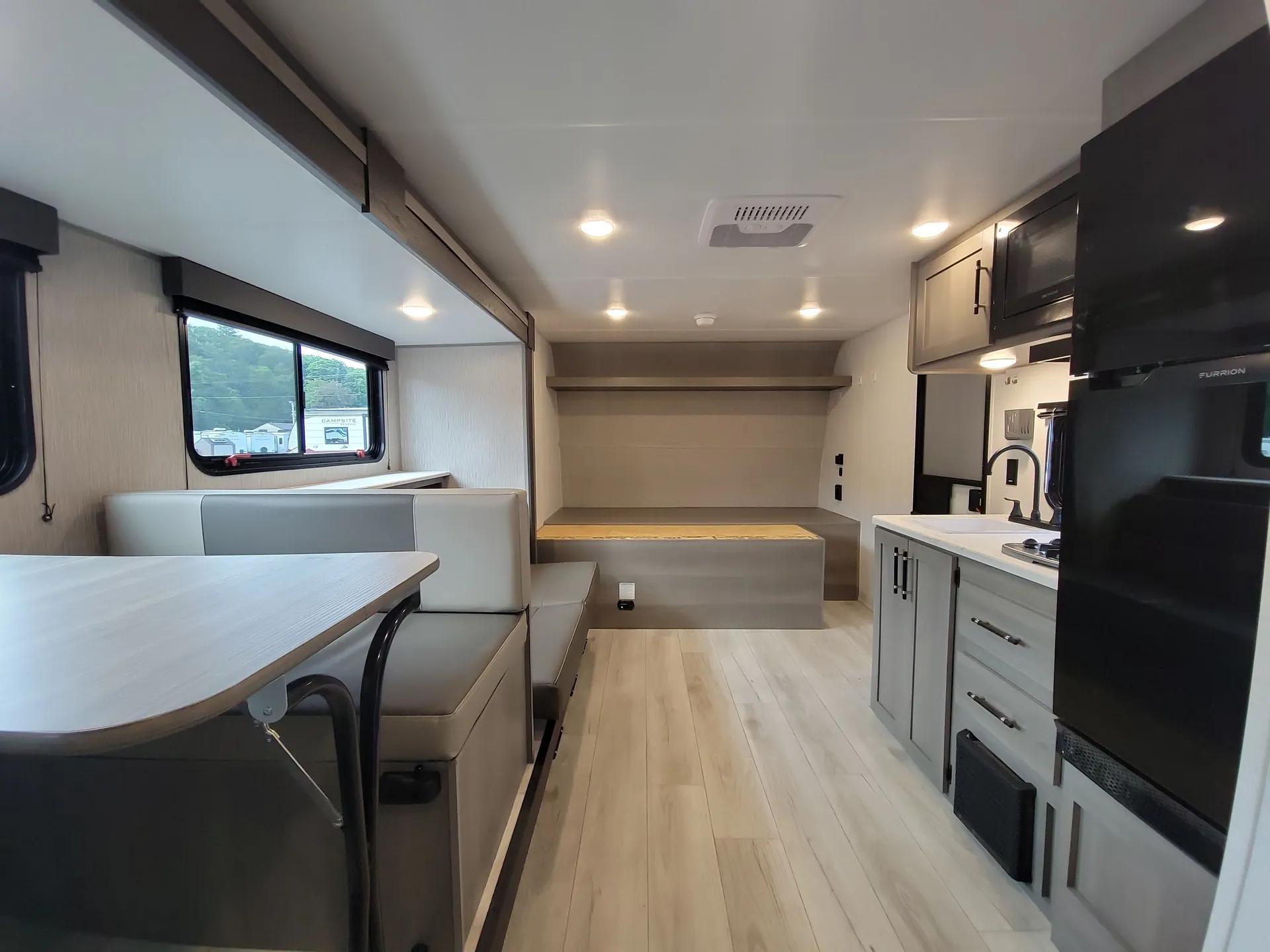 2025 Keystone Hideout Sport 186SS — living area main