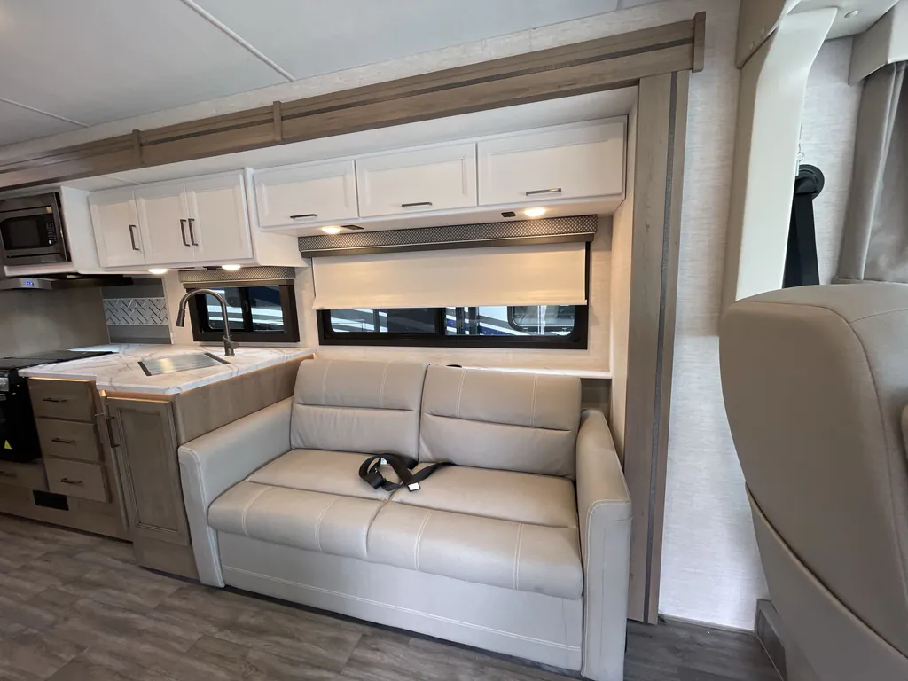 2026 Thor Motor Coach Freedom Traveler A29, Photos photo 37