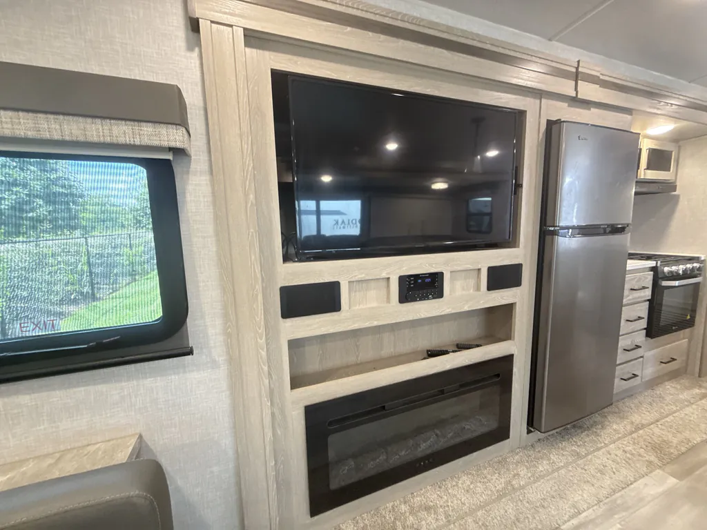 2022 Forest River Flagstaff Super Lite 29RLBS, Photos photo 18