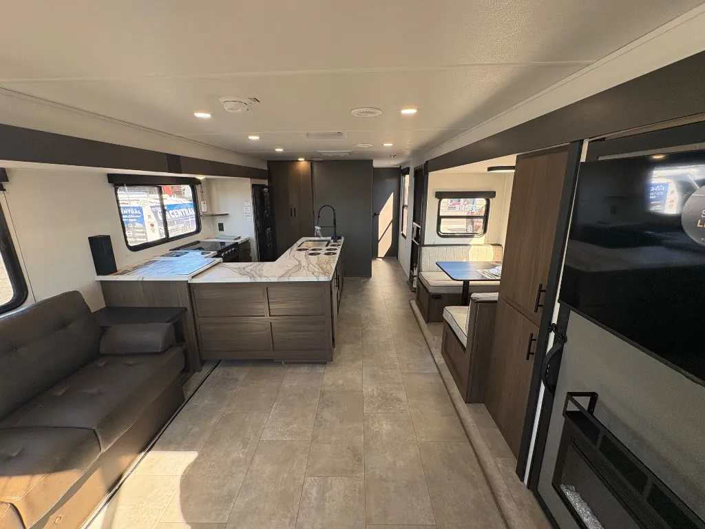 2027 Forest River Tracer 286RL, Photos photo 19