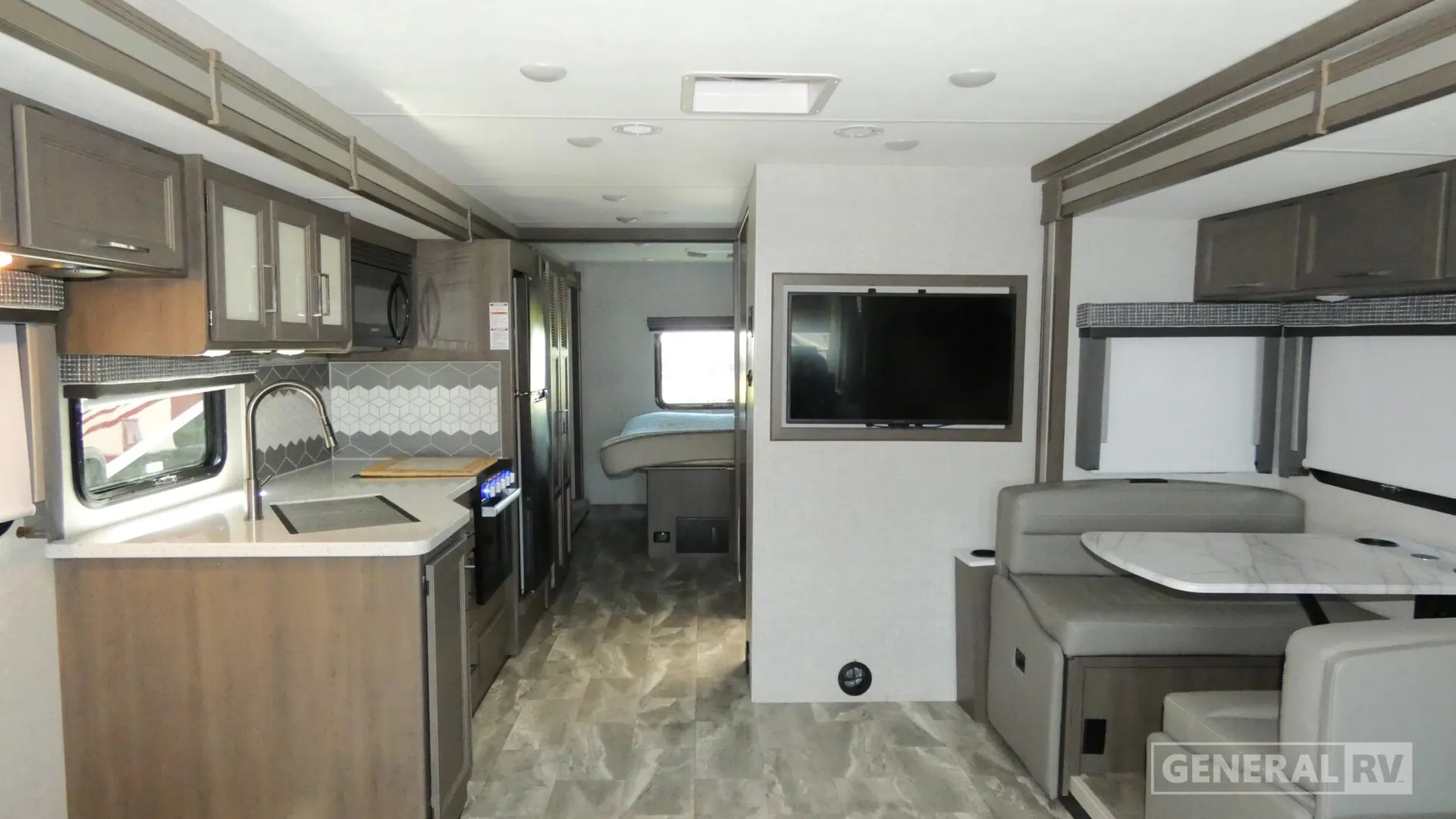 2024 Thor Motor Coach Windsport 34R - Photo 3