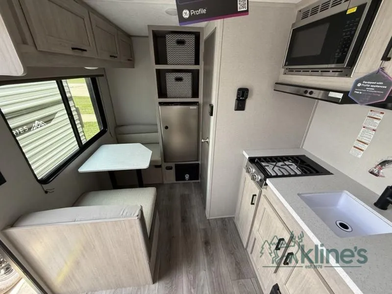 2026 Coachmen Catalina Summit Series 7 134RDX - Photo 4