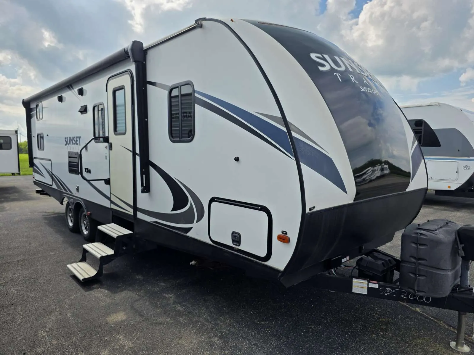 2018 CrossRoads Sunset Trail Super Lite 262BH - Photo 2