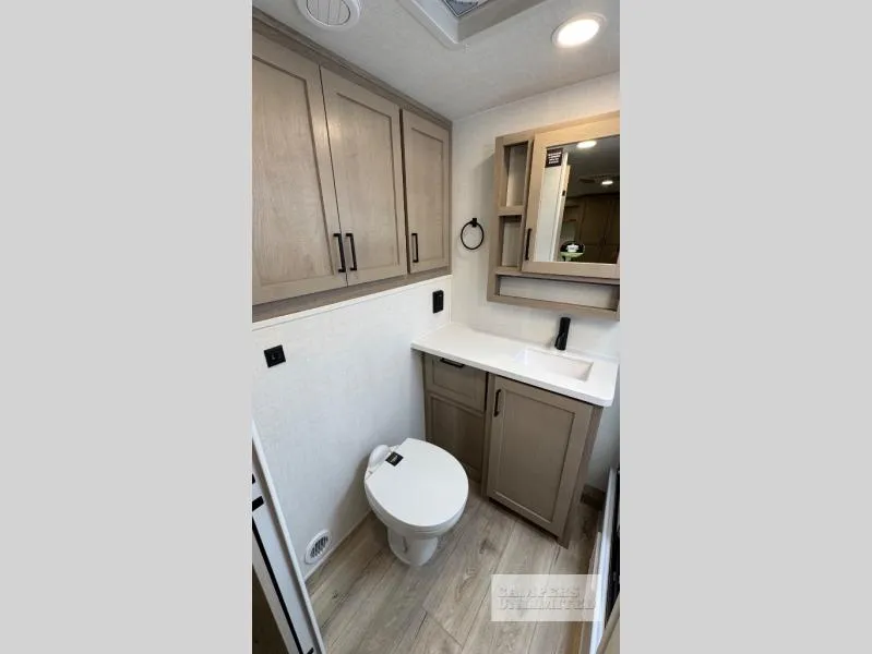2026 Forest River Rockwood Mini Lite 2513S - Photo 4