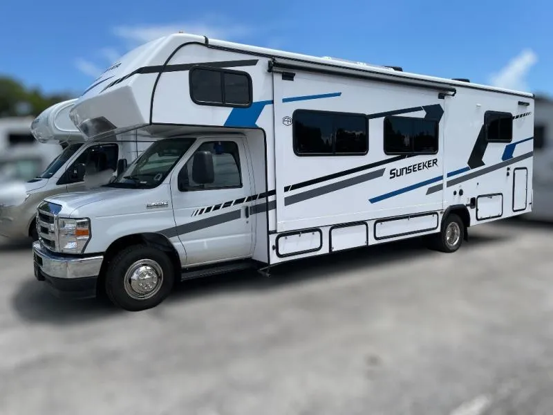 2026 Forest River Sunseeker 2850S LE - Photo 4