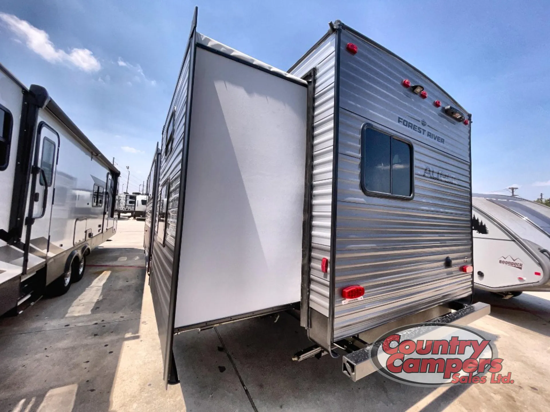 2026 Forest River Aurora 34BHTS — Photo 5