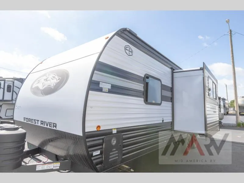 2027 Forest River Cherokee Grey Wolf 23DBH - Photo 3