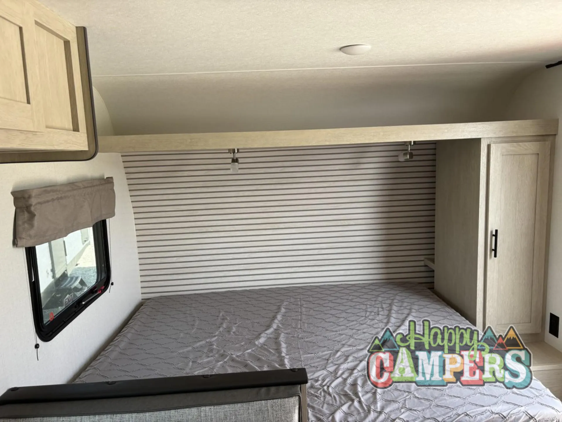 2025 Shasta RVs Compact 18DBL - Photo 4