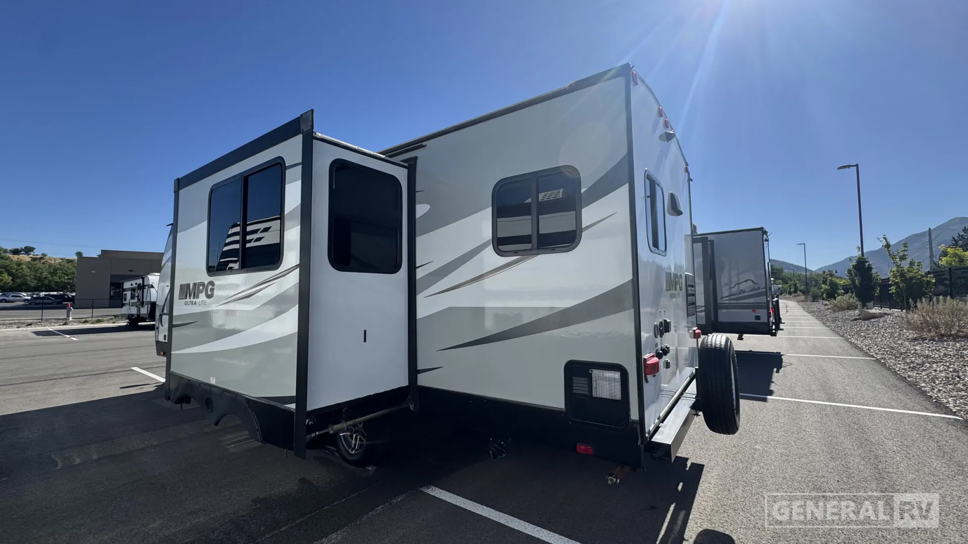 2019 Cruiser RV MPG 2450RK - Photo 4