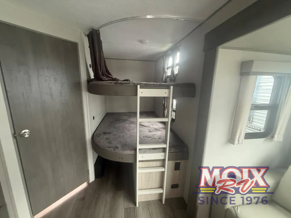 2026 Coachmen Catalina Legacy Edition 273DBHCK, Photos photo 16