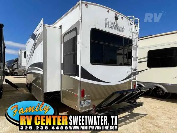 2015 Forest River Wildcat 333MK, Photos photo 12