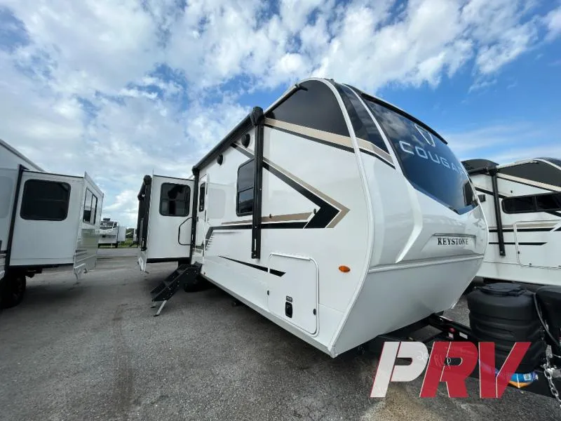 2027 Keystone RV Cougar Half-Ton 29RLP - Photo 2
