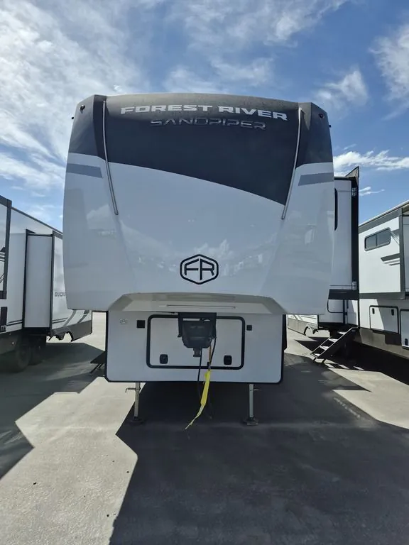2025 Forest River Sandpiper 3550BH - Photo 3
