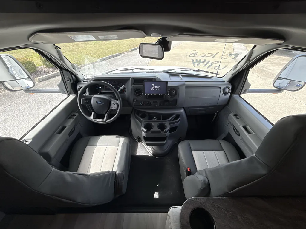 2026 Forest River Sunseeker 3050S, Photos photo 4