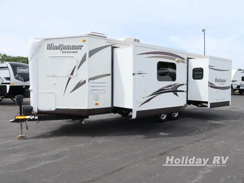 2014 Forest River RV Rockwood Wind Jammer 2618W - Photo 4