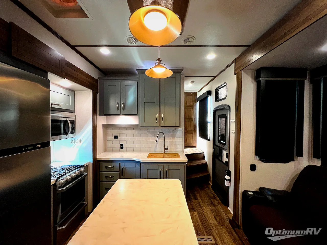 2020 Keystone Fuzion 373 - Photo 4