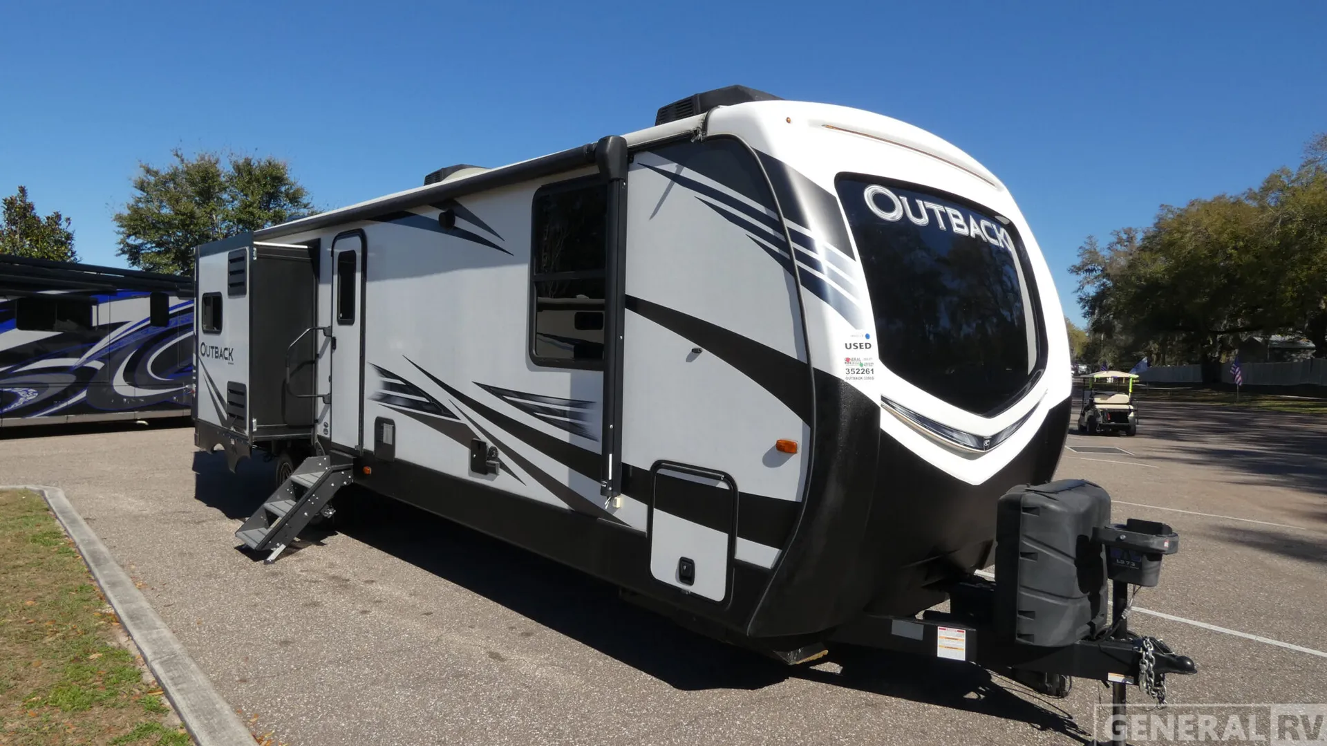 2019 Keystone Outback 335CG - Photo 2