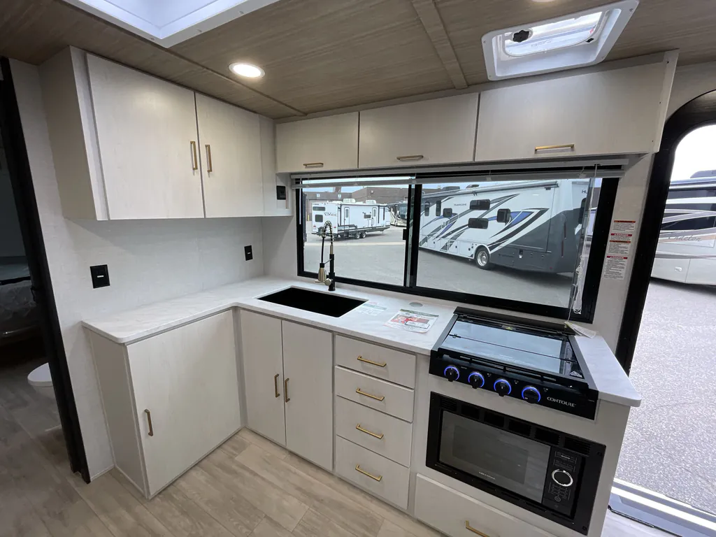 2026 Forest River Vibe Extreme Lite 2400RB, Photos photo 12