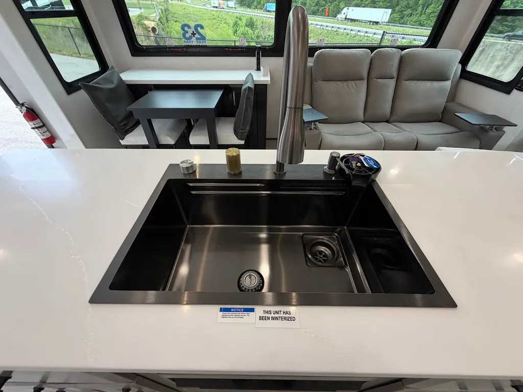 2026 Jayco Pinnacle 36FBTS, Photos photo 38