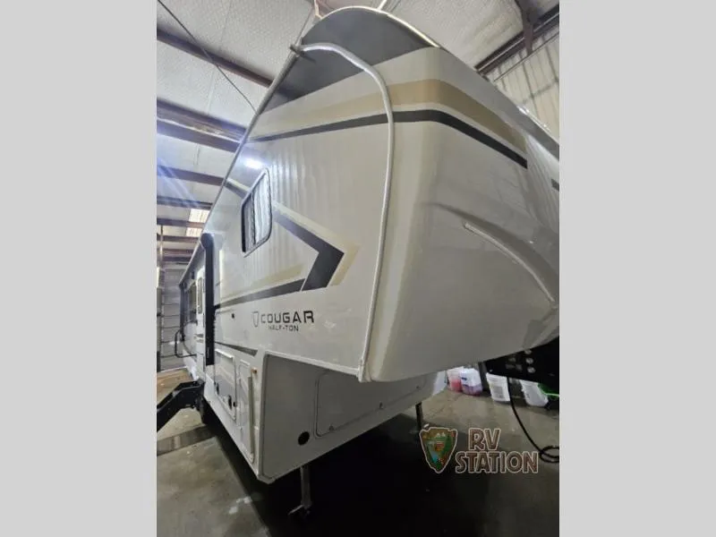 2026 Keystone RV Cougar Half-Ton 26RES - Photo 2