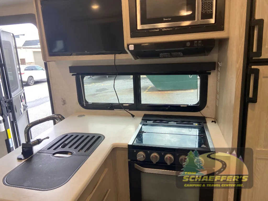 2021 Forest River Flagstaff Micro Lite 25BRDS, Photos photo 11