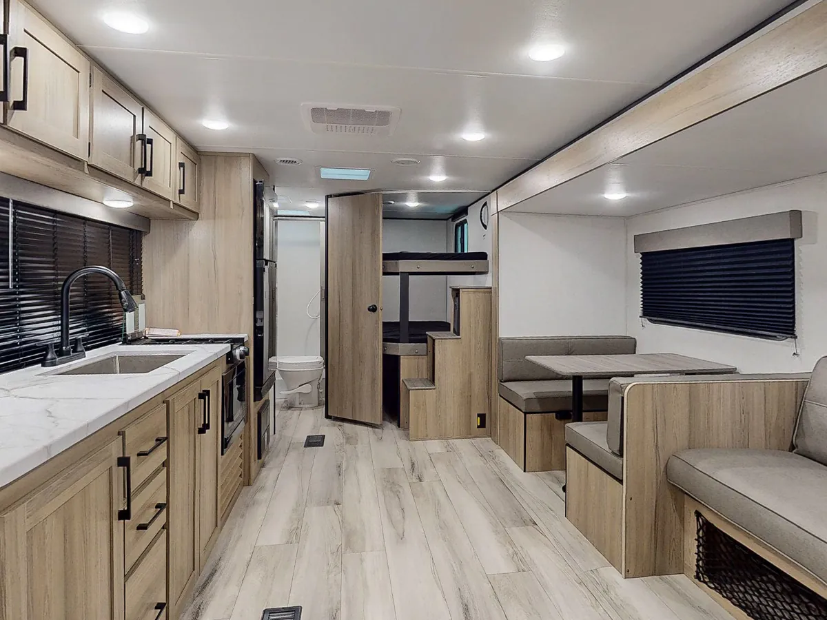 2025 Keystone Coleman Light 26BX - Photo 3