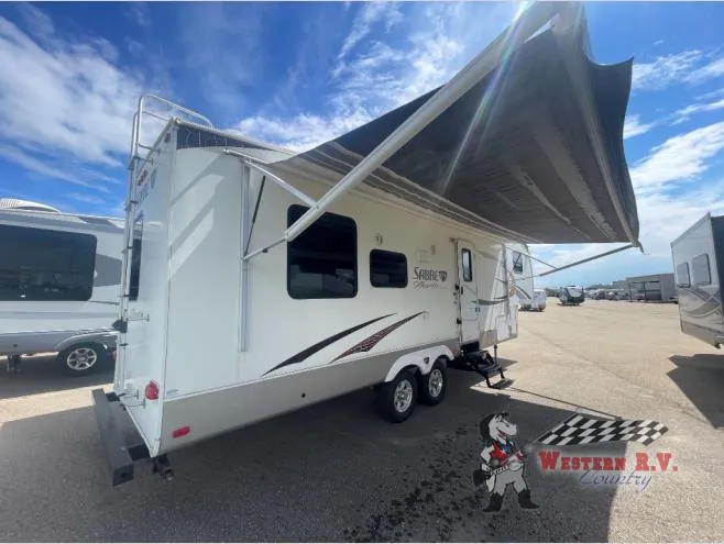 2011 Palomino Sabre Silhouette 290REDS - Photo 4