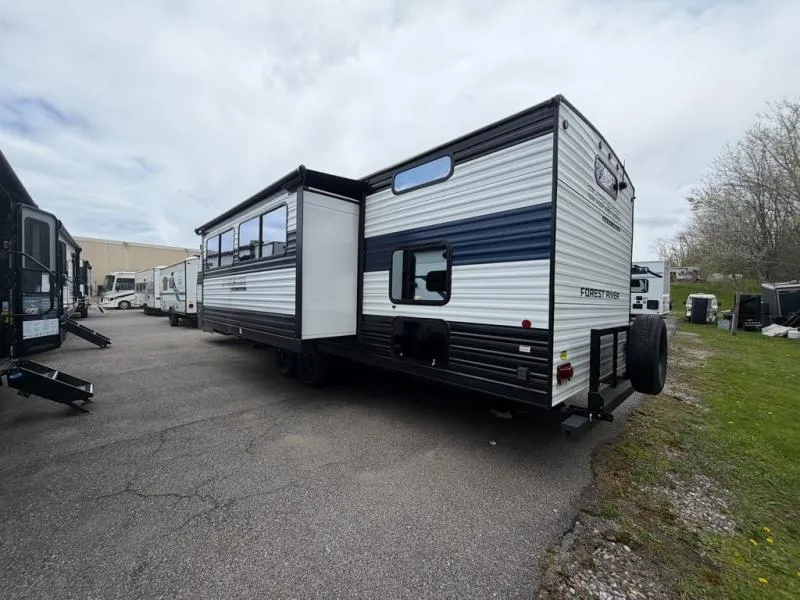 2026 Forest River Cherokee Grey Wolf 29TE - Photo 4