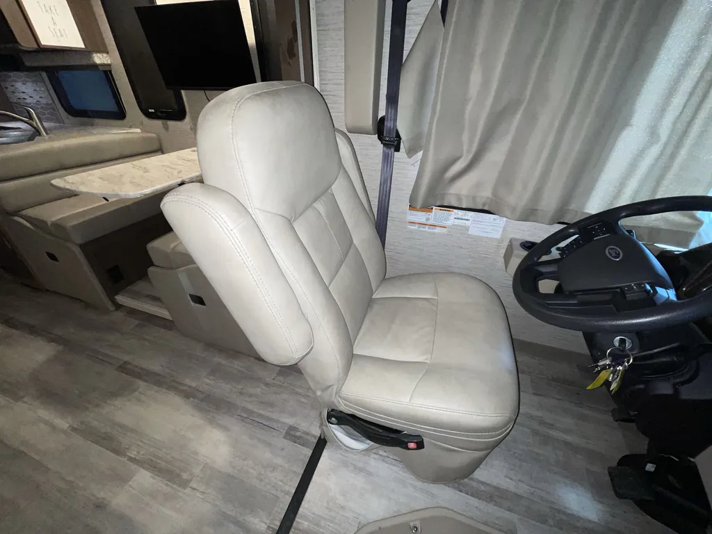 2022 Thor Motor Coach Freedom Traveler A32, Photos photo 47
