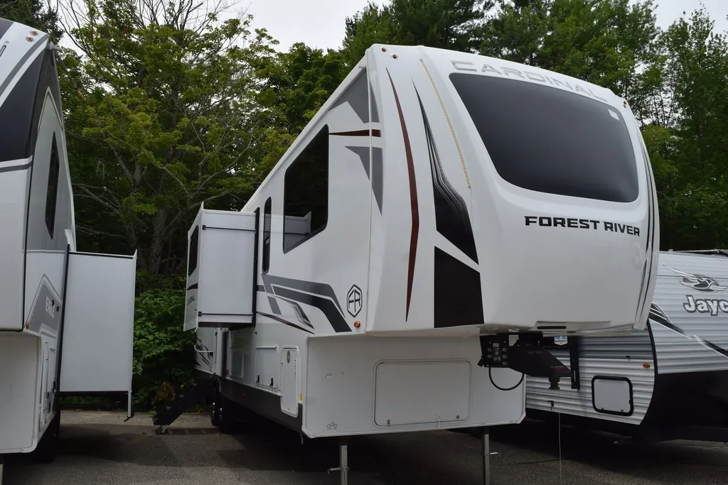 2026 Forest River Cardinal 37GALLEY, Photos photo 4