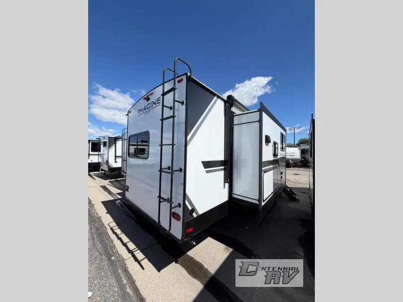 2026 Grand Design Imagine 2670MK - Photo 4
