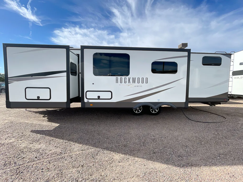 2024 Forest River Rockwood Ultra Lite 2911BS, Photos photo 6