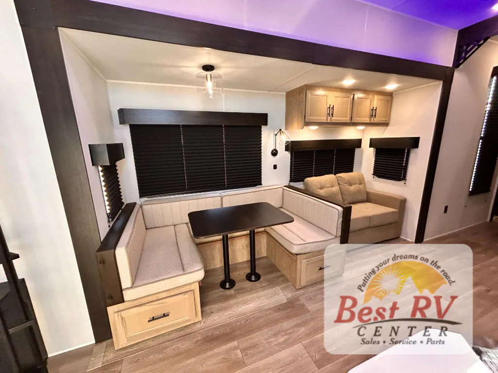 2027 Forest River Cherokee Timberwolf 39DC, Photos photo 15