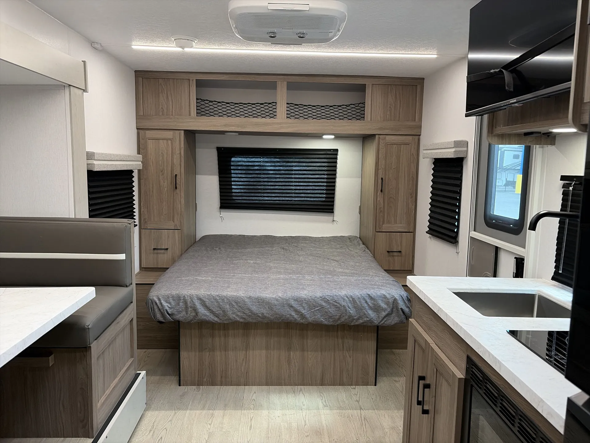 2025 Coachmen Freedom Express Select 21SE — living area main